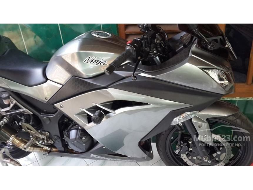 Jual Motor Kawasaki Ninja 2014 0.3 Di DKI Jakarta Manual Abu-abu Rp 46. ...