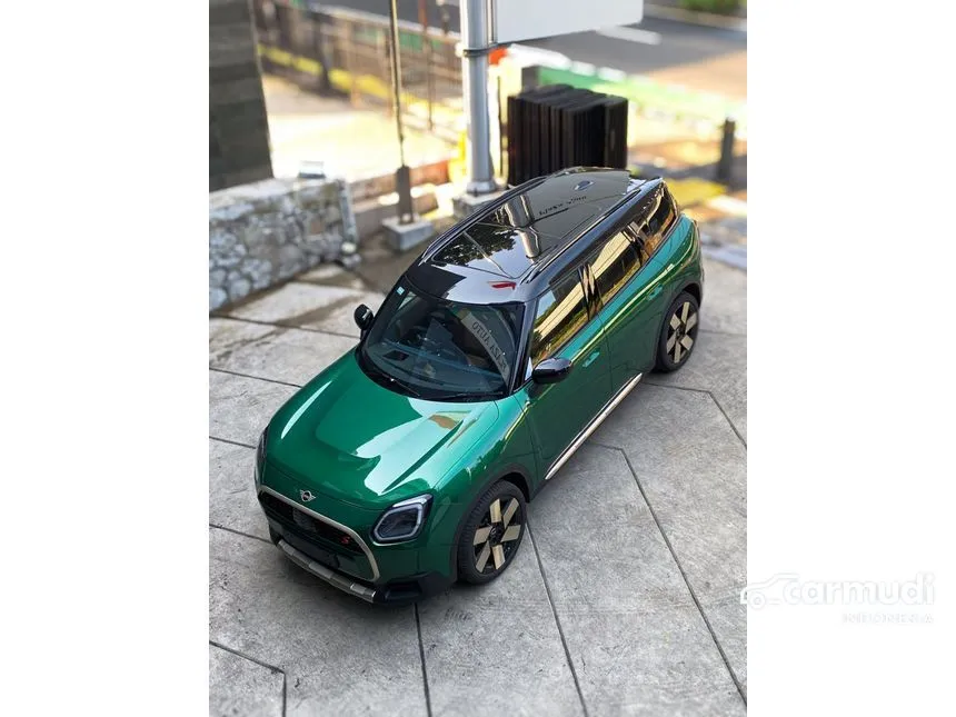 2024 MINI Countryman S ALL4 Favoured Trim SUV