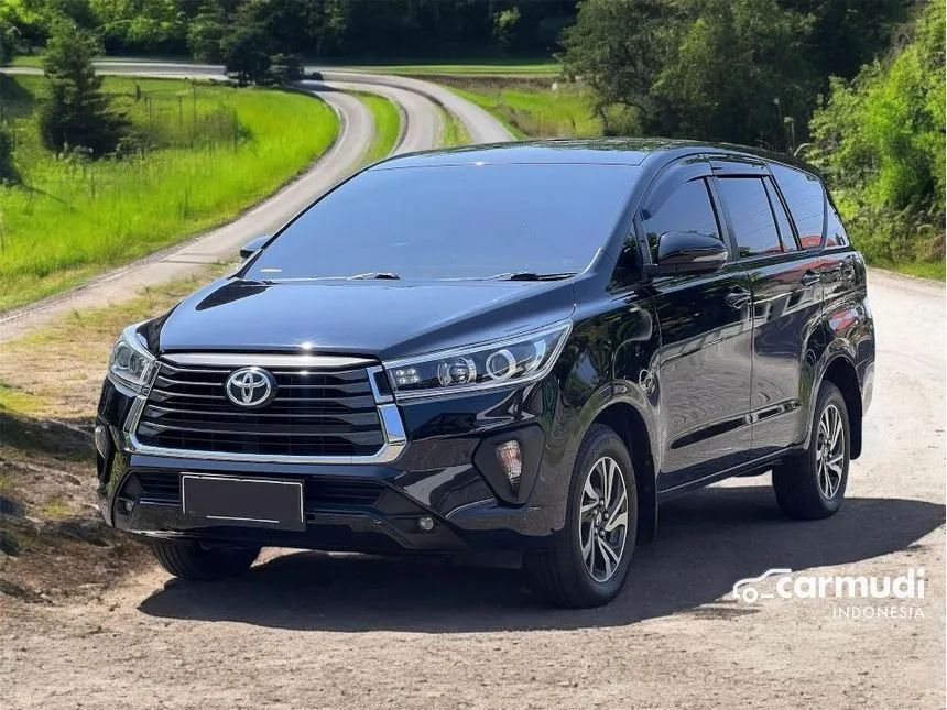 2021 Toyota Kijang Innova V MPV