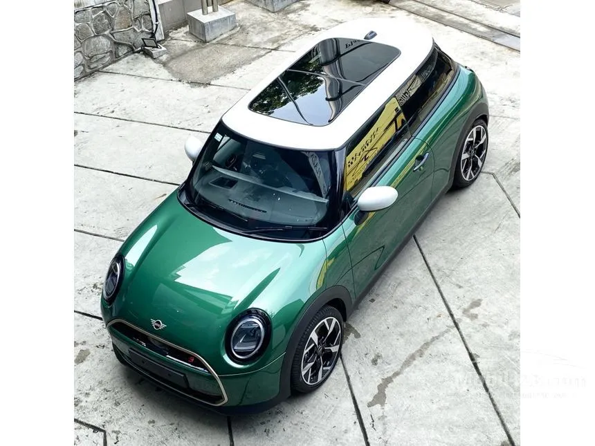 2025 MINI Cooper S 3 Door Hatchback