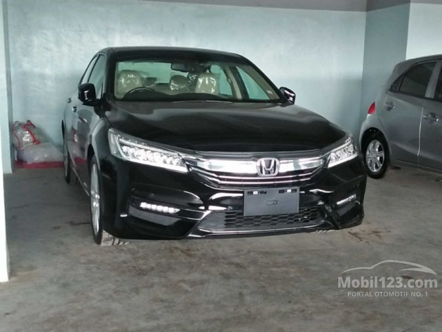 Jual Mobil Honda Accord 2017 Vti L 2 4 Di Jawa Barat Automatic Sedan Hitam Rp 644 000 000 4217886 Mobil123 Com