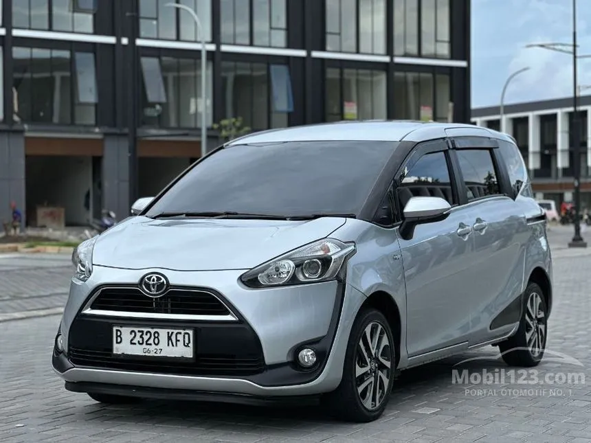 2017 Toyota Sienta V MPV