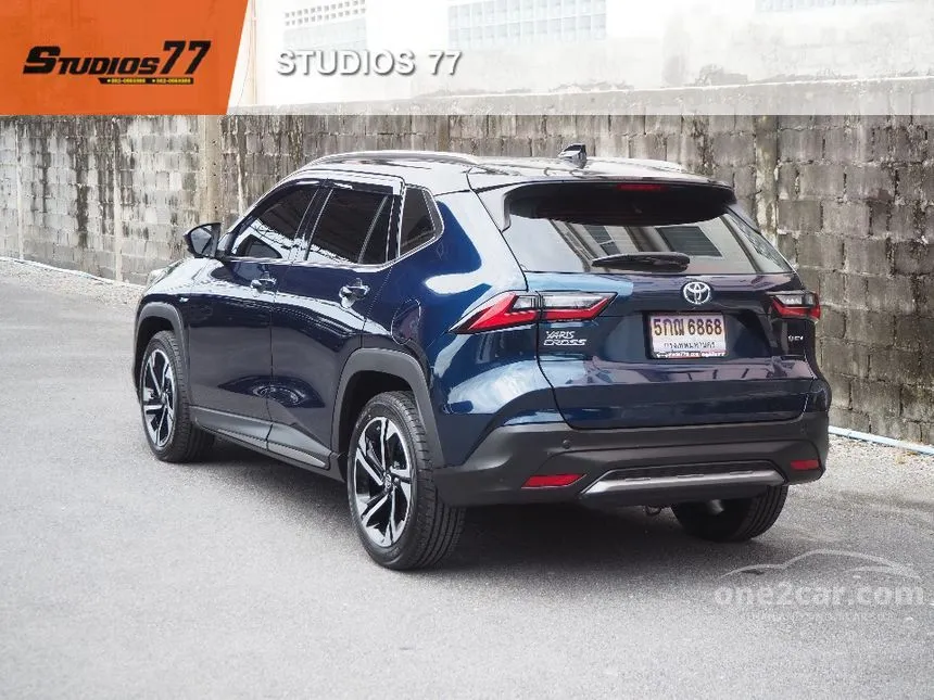2026 Toyota Yaris Cross HEV Premium Luxury SUV