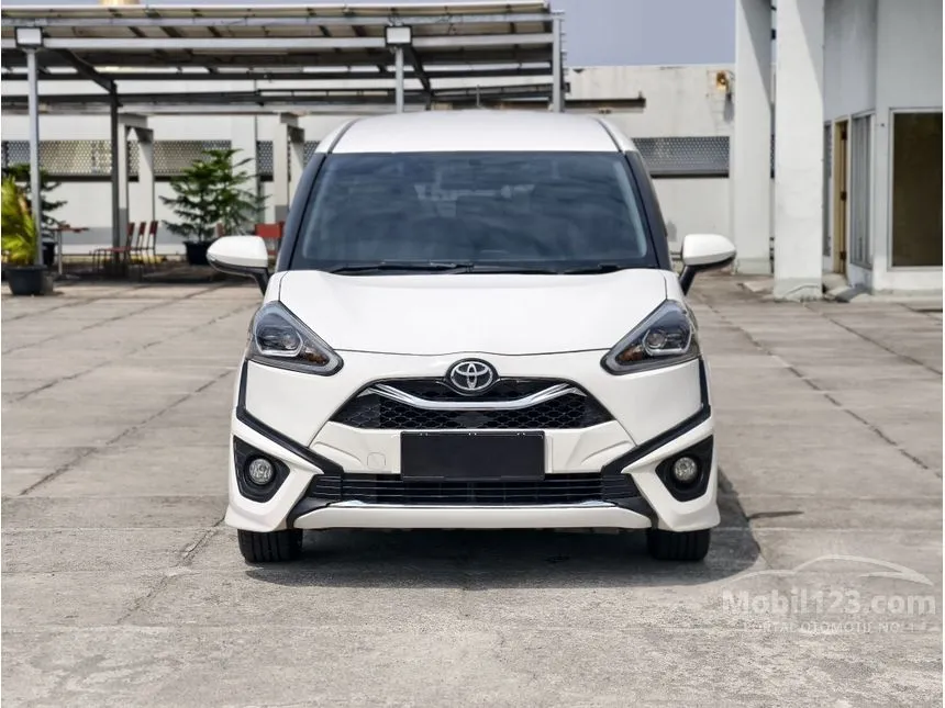 2022 Toyota Sienta Q MPV