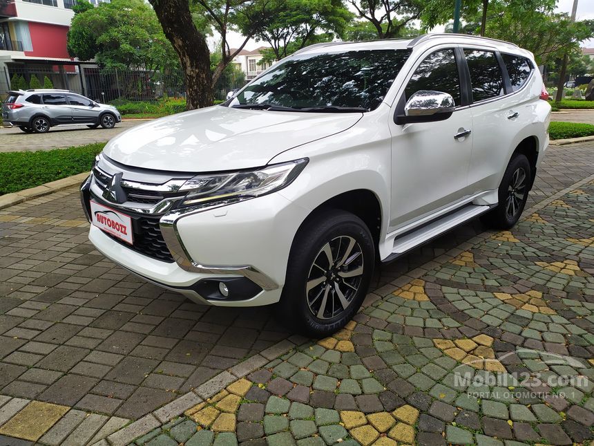 Jual Mobil  Mitsubishi Pajero  Sport  2021 Dakar  2 4 di DKI 