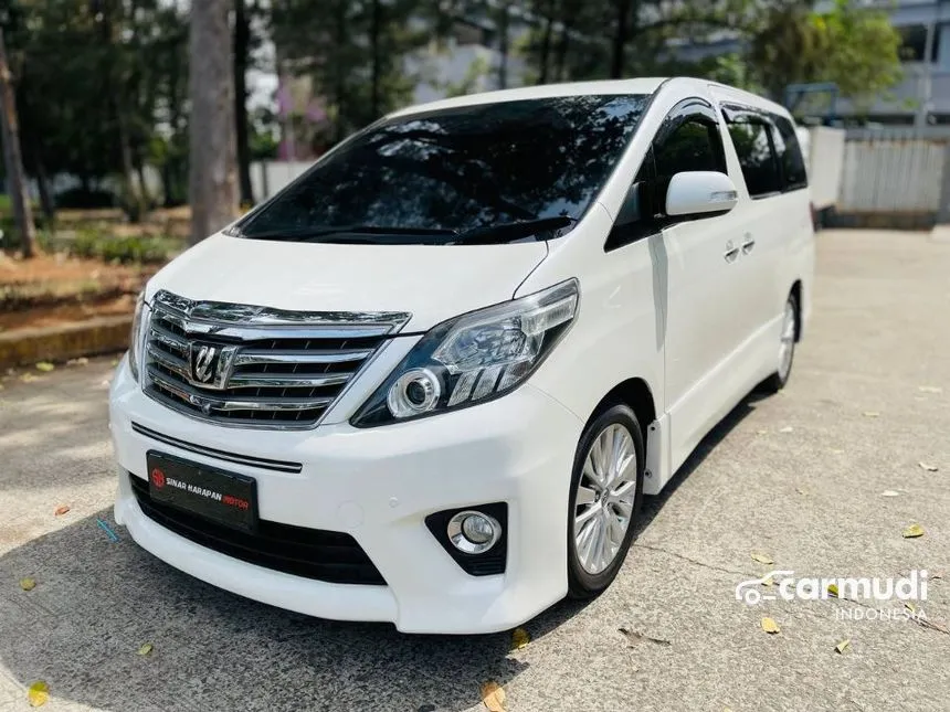 2013 Toyota Alphard SC MPV