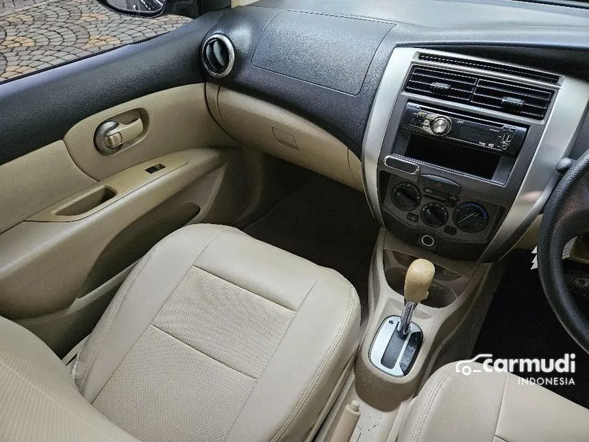 2015 Nissan Grand Livina XV MPV