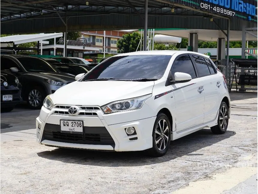 2015 Toyota YARIS TRD Sportivo Hatchback