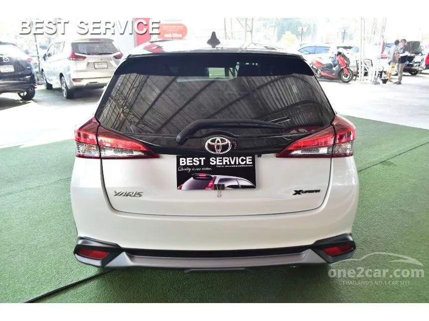 2022 Toyota Yaris Sport X Hatchback