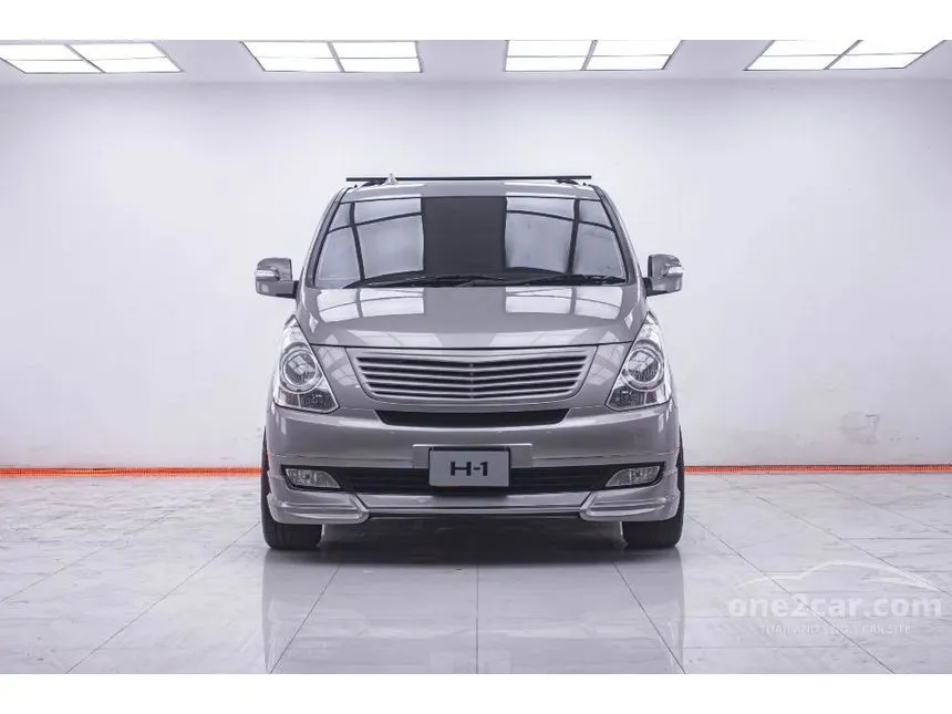 2011 Hyundai H-1 Maesto Deluxe Van