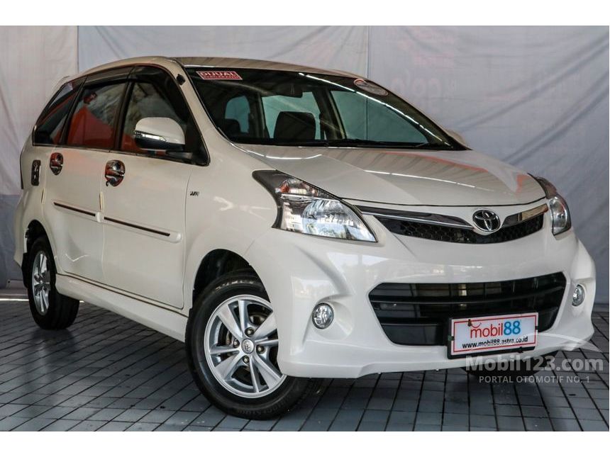 Jual Mobil Toyota Avanza 2014 Luxury Veloz 1.5 Di Jawa Timur Automatic ...