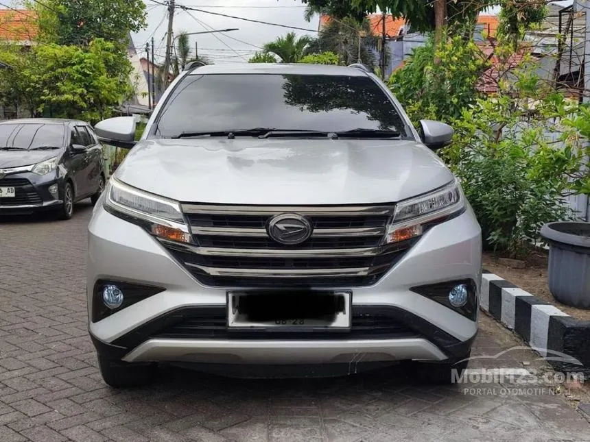 Jual Mobil Daihatsu Terios 2018 R 1.5 di Jawa Timur Automatic SUV Silver Rp 190.000.005