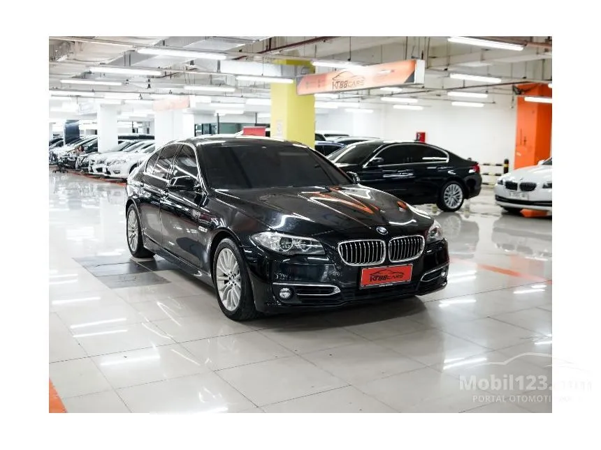 Jual Mobil BMW 528i 2015 Luxury 2.0 di DKI Jakarta Automatic Sedan Hitam Rp 425.000.000