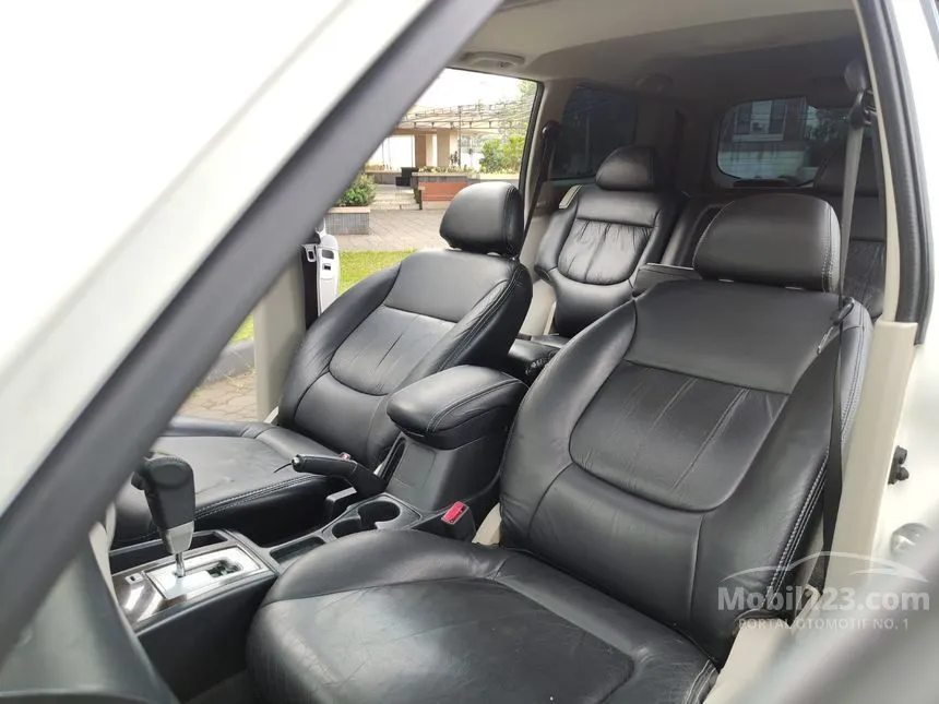 2013 Mitsubishi Pajero Sport Dakar Limited 4X2 SUV