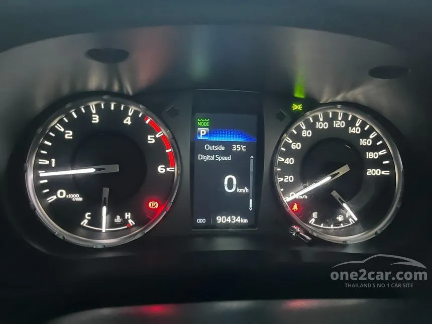 2022 Toyota HILUX REVO Prerunner Mid Double Cab Pickup