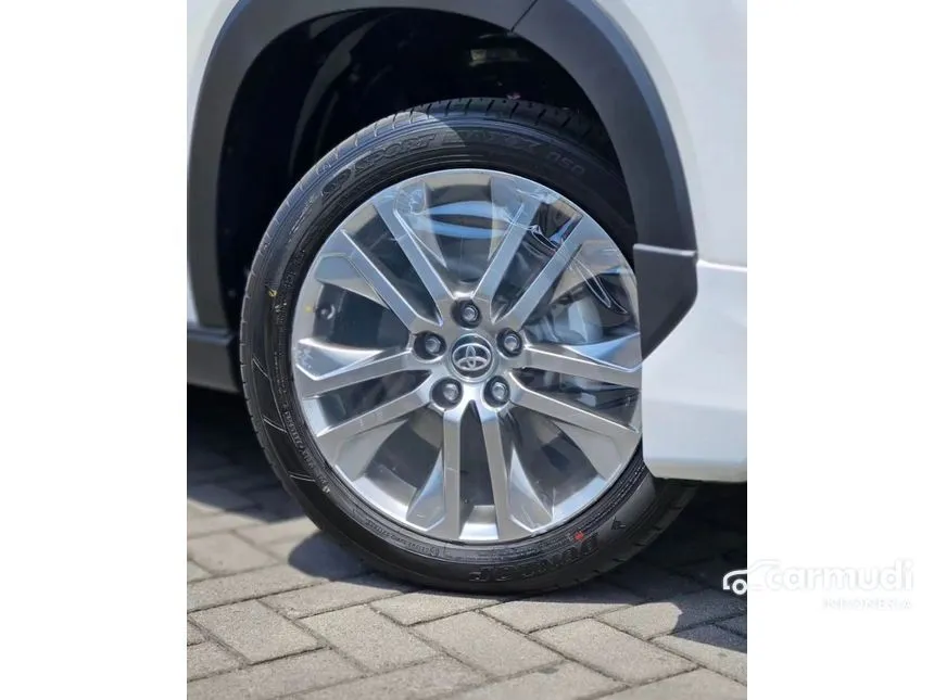 2025 Toyota Kijang Innova Zenix Q HV TSS ( Premium Color) MPV