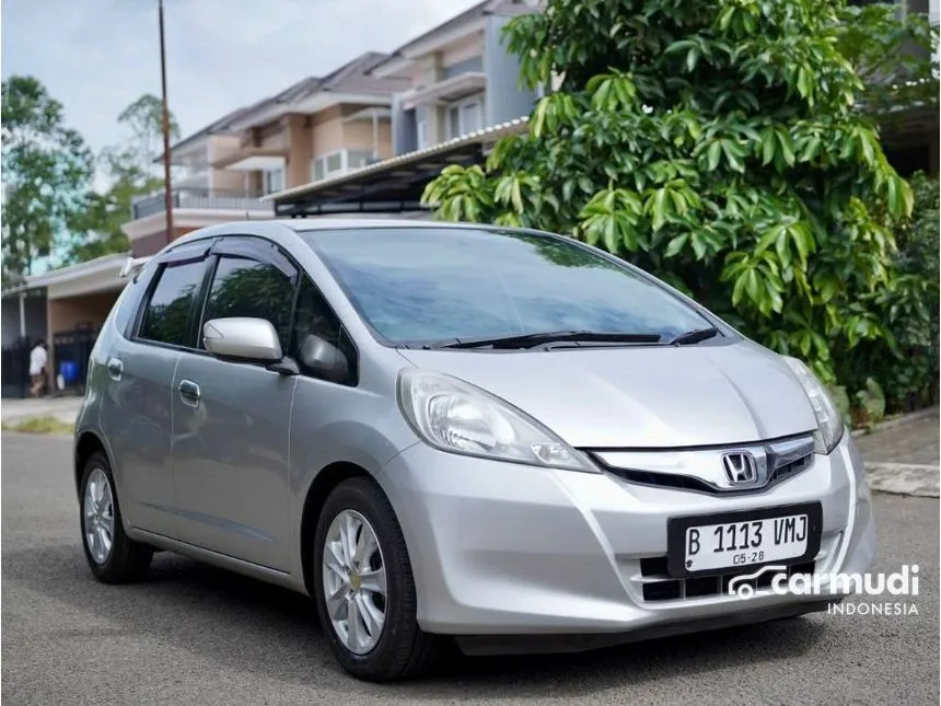 2013 Honda Jazz S Hatchback