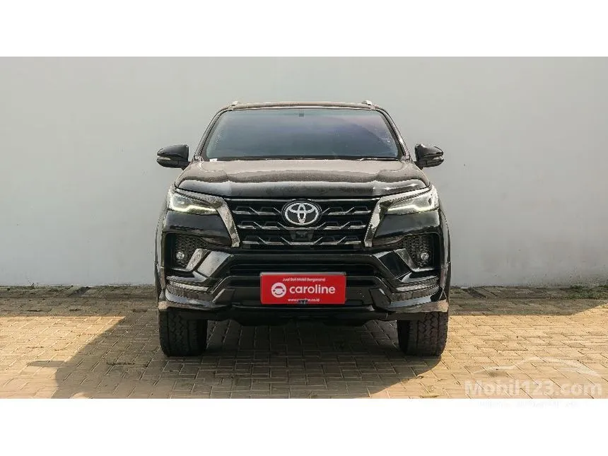 2022 Toyota Fortuner VRZ GR SPORT 4X2 SUV