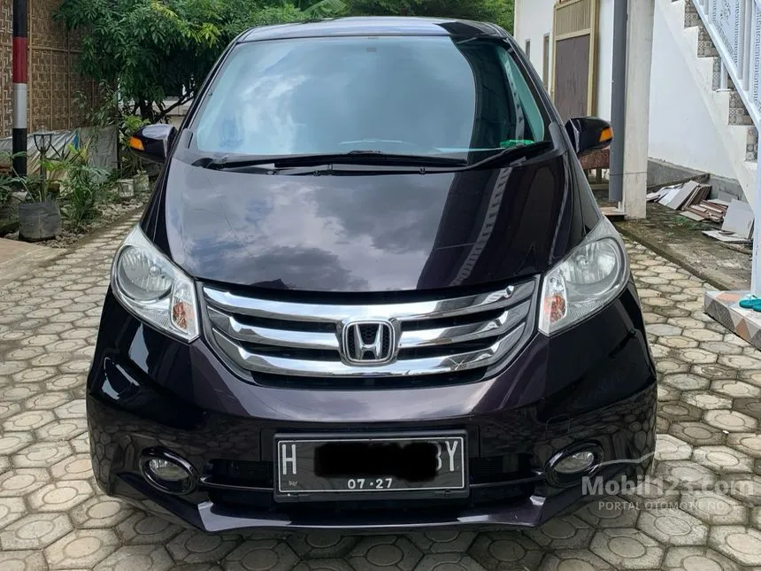 Jual Mobil Honda Freed 2015 E 1.5 di Jawa Timur Automatic MPV Lainnya Rp 190.000.000