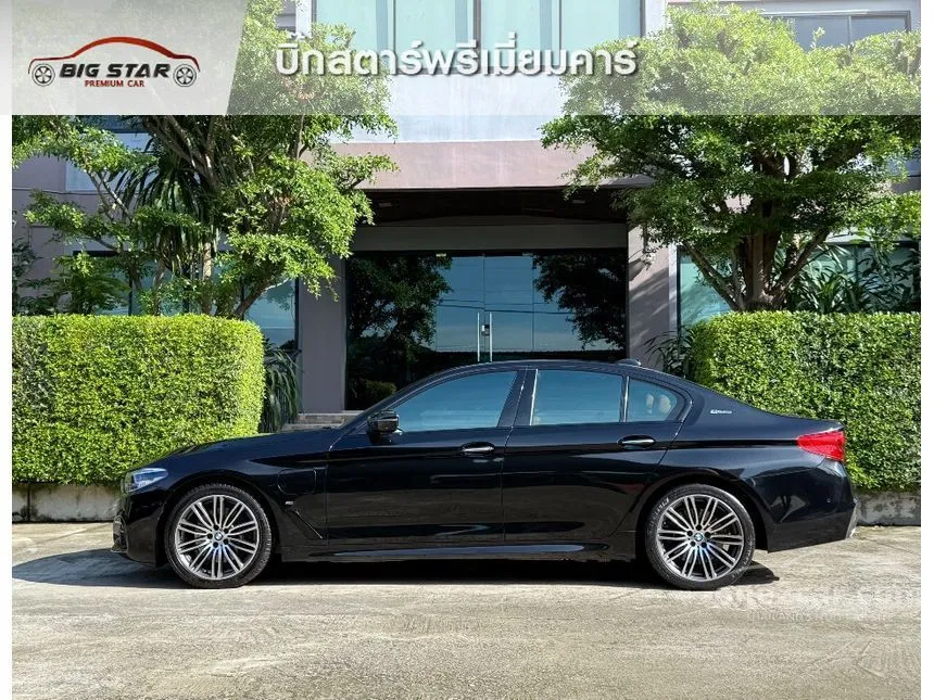 2019 BMW 530e M Sport Sedan
