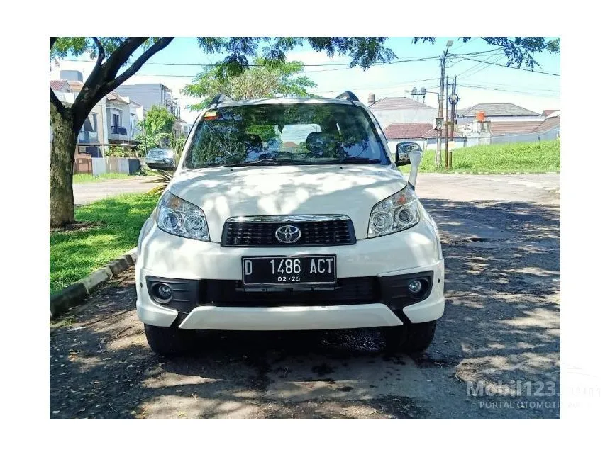 Jual Mobil Toyota Rush 2014 TRD Sportivo 1.5 di Jawa Barat Automatic SUV Putih Rp 161.000.000