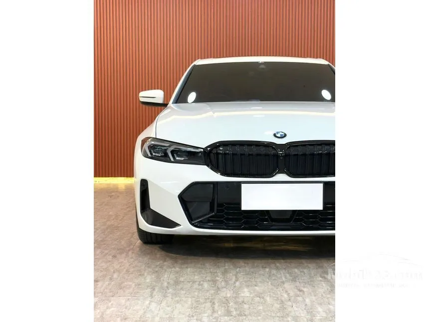 2024 BMW 330i M Sport Pro Sedan