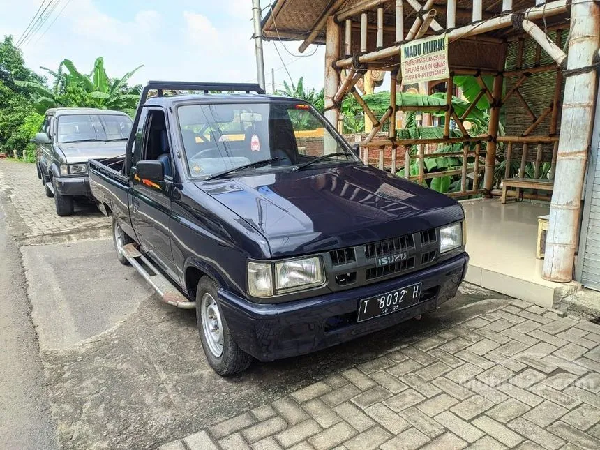 Jual Mobil Isuzu Pickup 2003 Standard Single Cab 2.5 di Jawa Timur Manual Pick