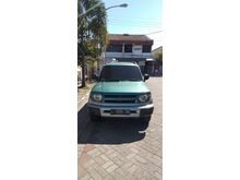 2000 Mitsubishi Pajero 1.8 4x4 AT Bensin Hijau Surabaya
