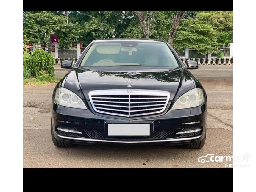 2011 Mercedes-Benz S300 L Solitaire Sedan