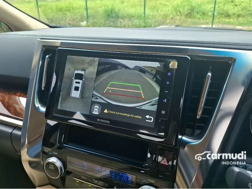 2022 Toyota Alphard G MPV