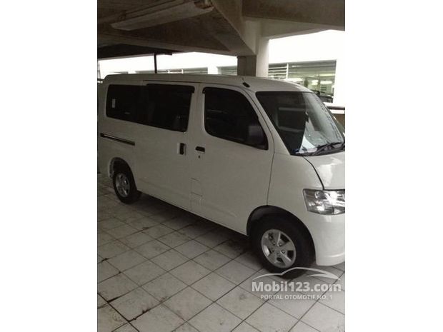 Daihatsu Gran Max BOX Mobil baru dijual di Indonesia 