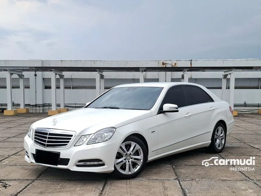 2011 Mercedes-Benz E250 CGI Sedan