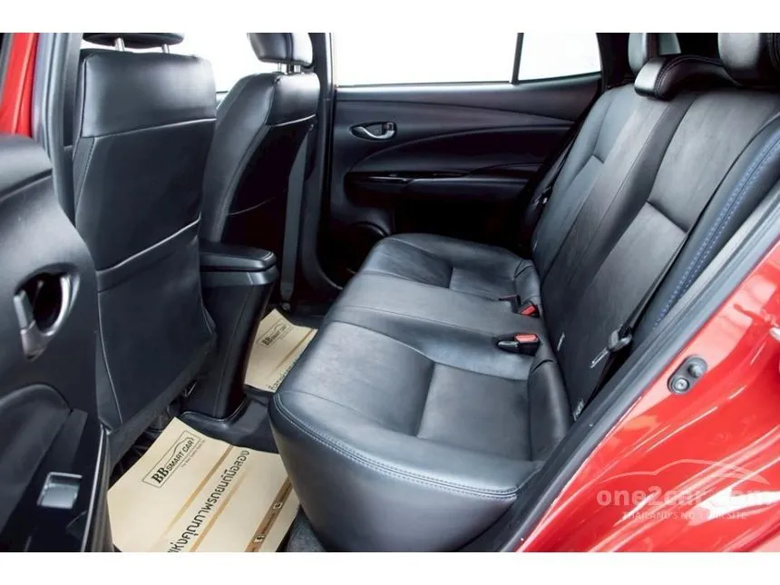 2022 Toyota YARIS Sport Hatchback