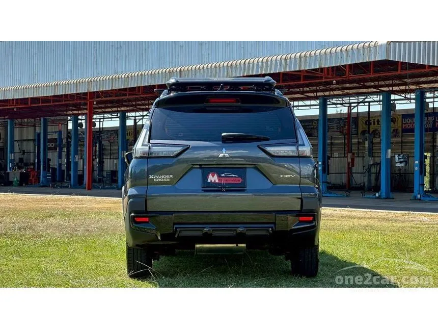 2025 Mitsubishi Xpander Cross HEV Play Wagon
