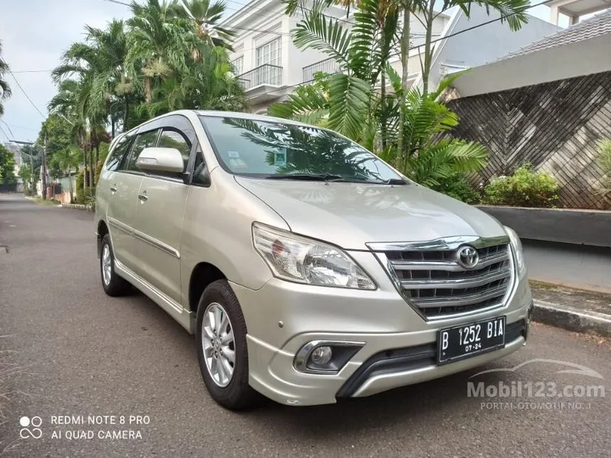 Jual Mobil Toyota Kijang Innova 2014 V Luxury 2.0 di Banten Automatic MPV Silver Rp 180.000.000