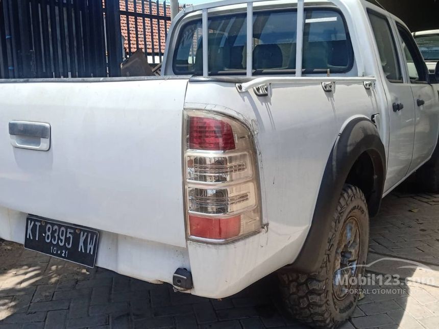 Ford Ranger Base 2011 Jual Mobil Ford Ranger 2011 Base 2.5 di Jawa Timur Manual Pick-up Putih ...