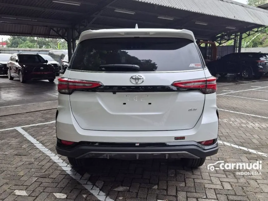 2024 Toyota Fortuner GR Sport SUV