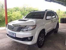 2012 Toyota Fortuner 3.0 (ปี 12-15) V SUV AT