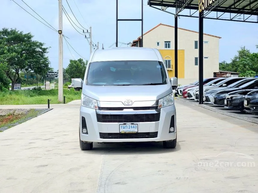 2020 Toyota Commuter Van