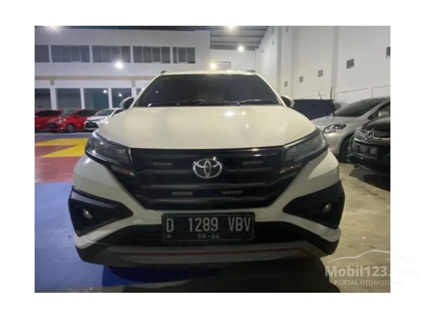 Jual Mobil Toyota Rush 2019 TRD Sportivo 1.5 di Jawa Barat Automatic SUV Putih Rp 230.000.000