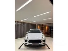 2018 Porsche Macan 2.0 SUV White on Red Odo 18 Rb (TERMURAH)