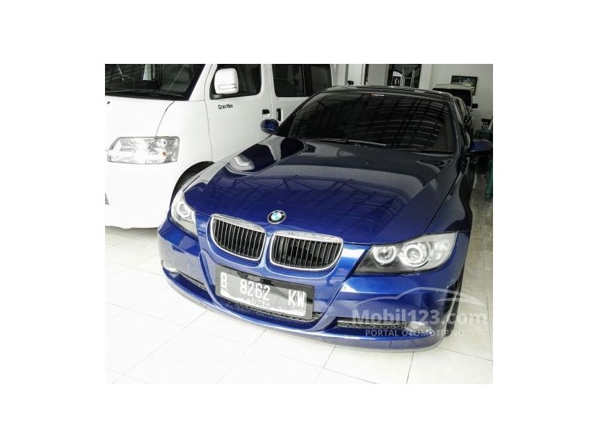 Jual Mobil  BMW  320i 2006 E90 2 0 di Yogyakarta  Automatic 