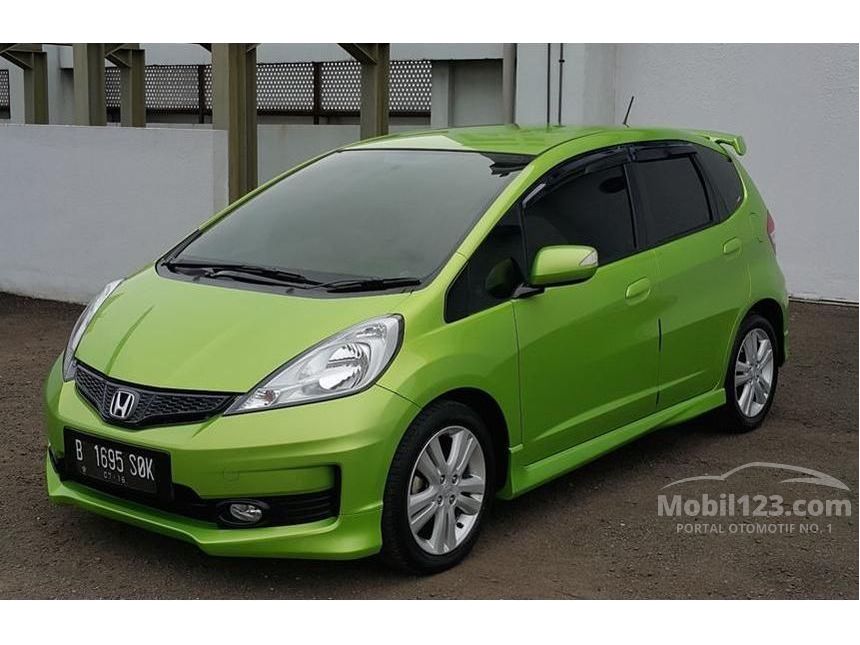 Cari Gambar  Mobil  Jazz  Hijau 