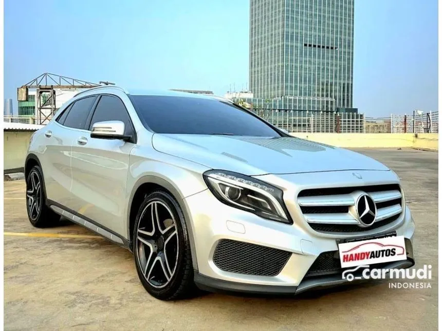 2014 Mercedes-Benz GLA200 Urban SUV