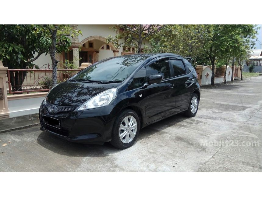 2011 Honda Jazz S Hatchback