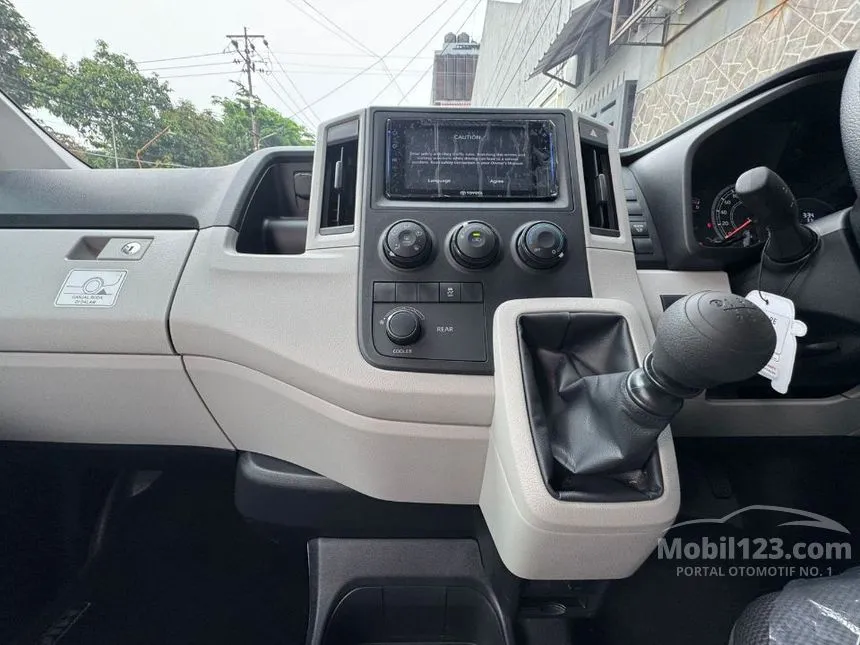 2024 Toyota Hiace Premio Van