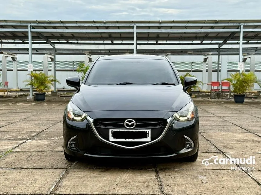 2017 Mazda 2 R Hatchback