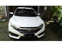 2018 Honda Civic ES Sedan