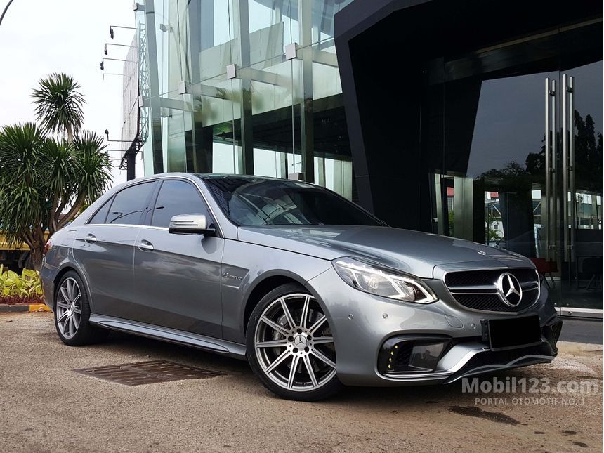 Jual Mobil Mercedes-Benz E63 AMG 2014 W212 6.2 di DKI 