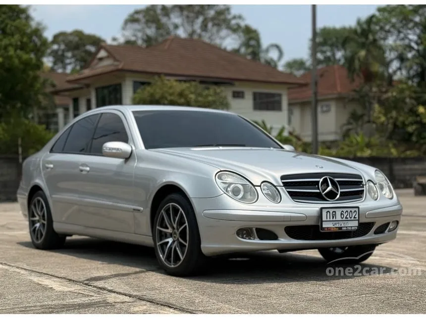 2003 Mercedes-Benz E220 Classic CDI Sedan